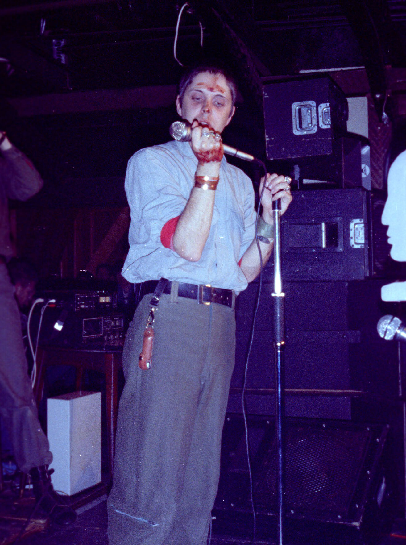 Throbbing Gristle live at Rafters 4 December 1980 – Peter Bargh